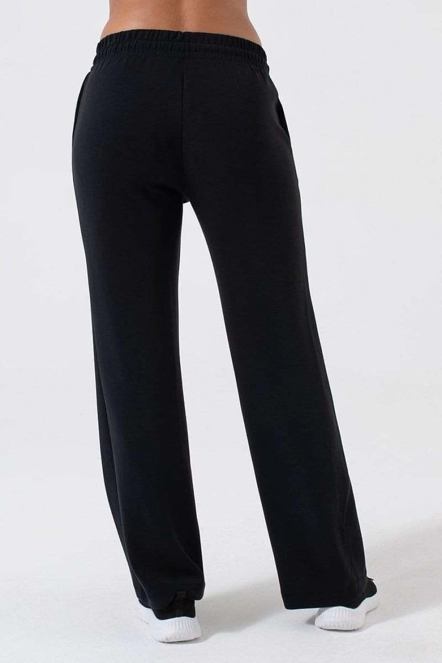 NUX Women's Black Sleek Fabric Straightleg Pants - Modern Fit & Comfort