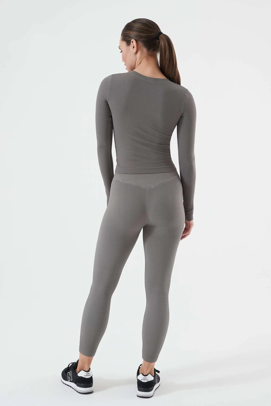 NUX Women's Ribbed Seamless Long Sleeve Top for Comfort and Style