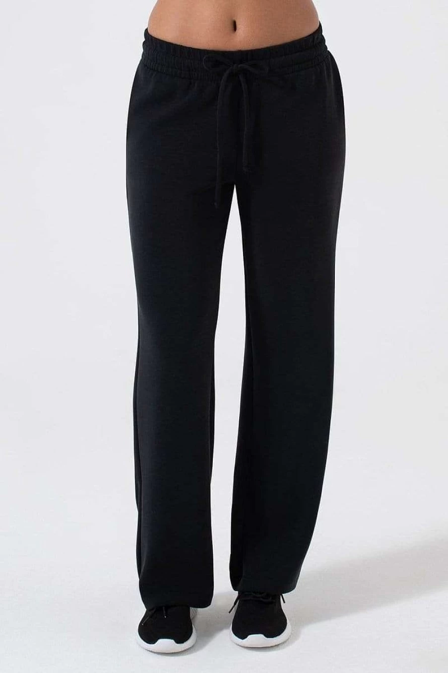 NUX Women's Black Sleek Fabric Straightleg Pants - Modern Fit & Comfort